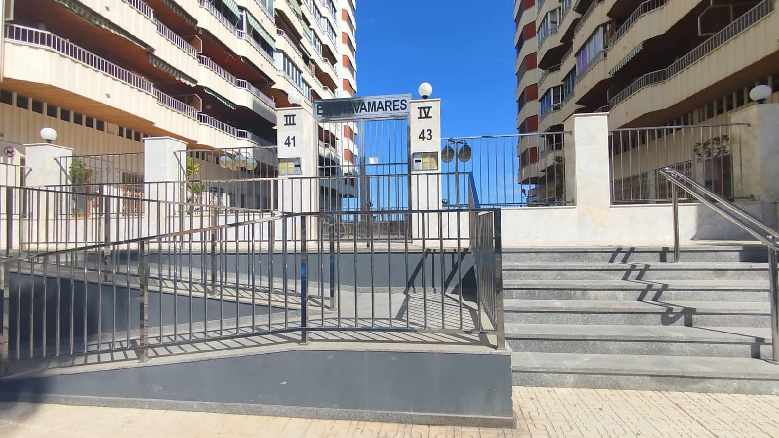 3 soveværelse Lejlighed til salg i Torrevieja med swimmingpool - € 259.900 (Ref: 9426574)