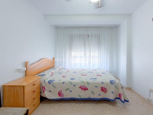 3 quarto Apartamento para venda em Las Piscinas Naturales, Torrevieja - 139 900 € (Ref: 9431918)