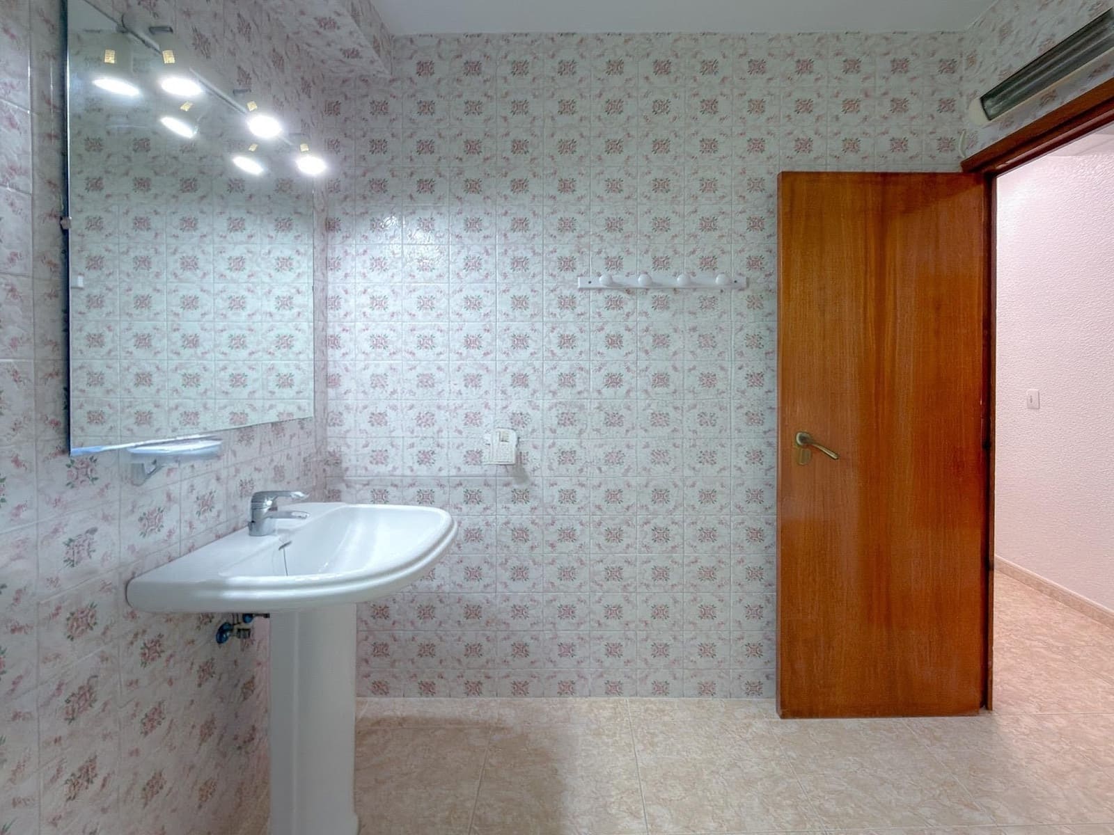 3 quarto Apartamento para venda em Torrevieja - 139 900 € (Ref: 9431918)