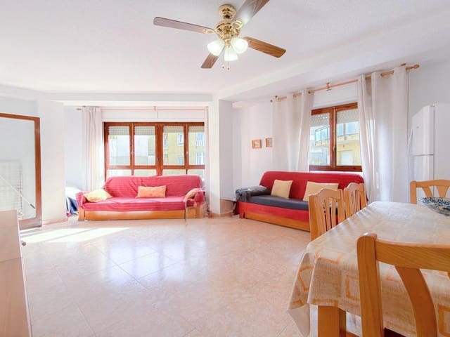 3 quarto Apartamento para venda em Las Piscinas Naturales, Torrevieja - 139 900 € (Ref: 9431918)