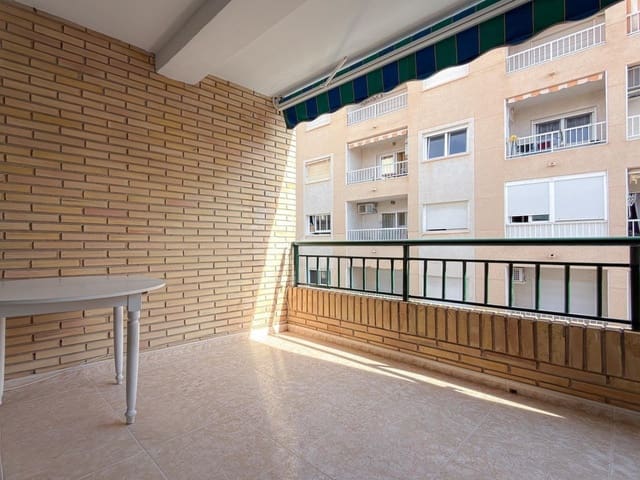 3 quarto Apartamento para venda em Las Piscinas Naturales, Torrevieja - 139 900 € (Ref: 9431918)
