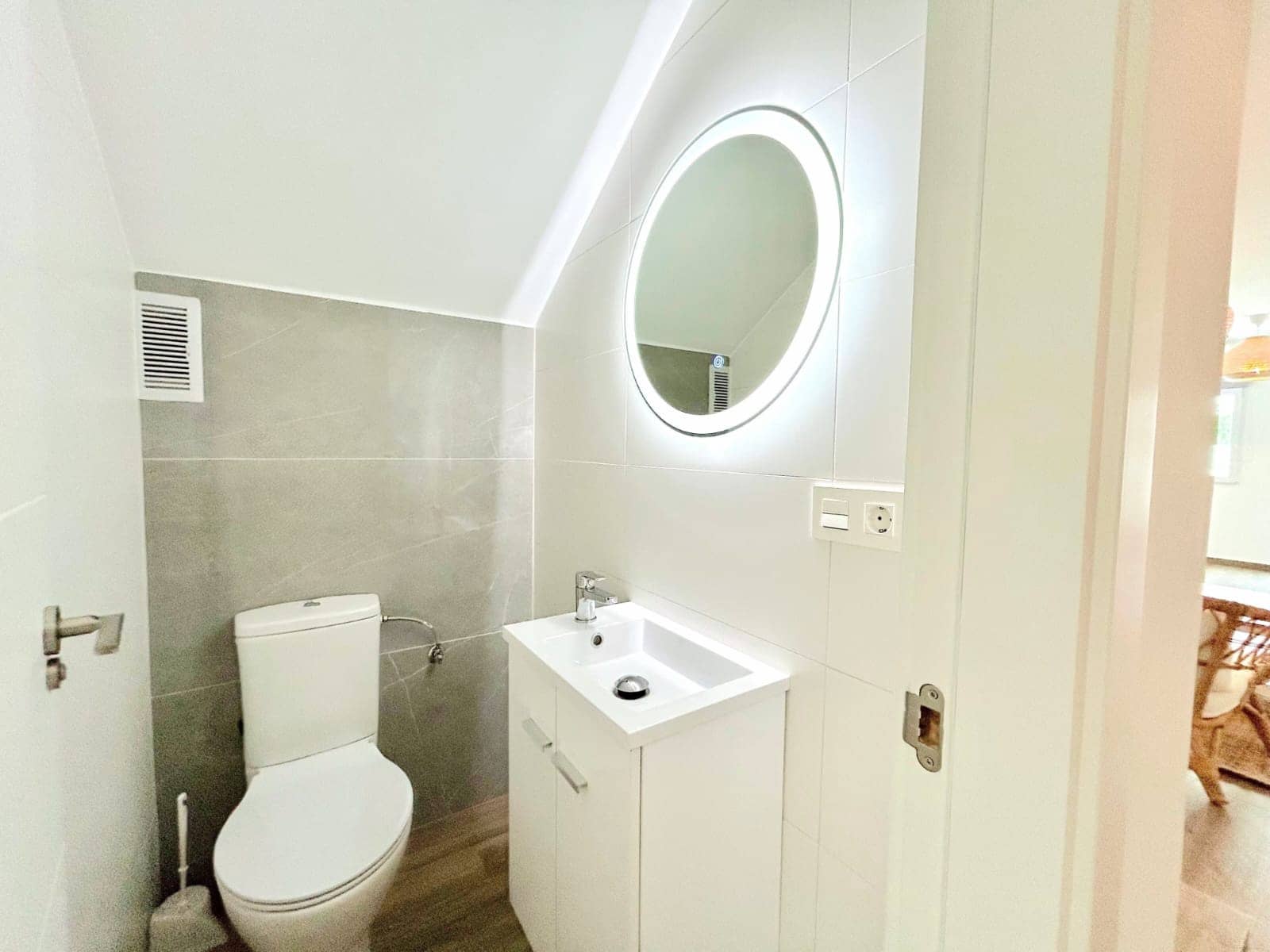 3 bedroom Townhouse for sale in Torrevieja with pool - € 249,900 (Ref: 9435175)