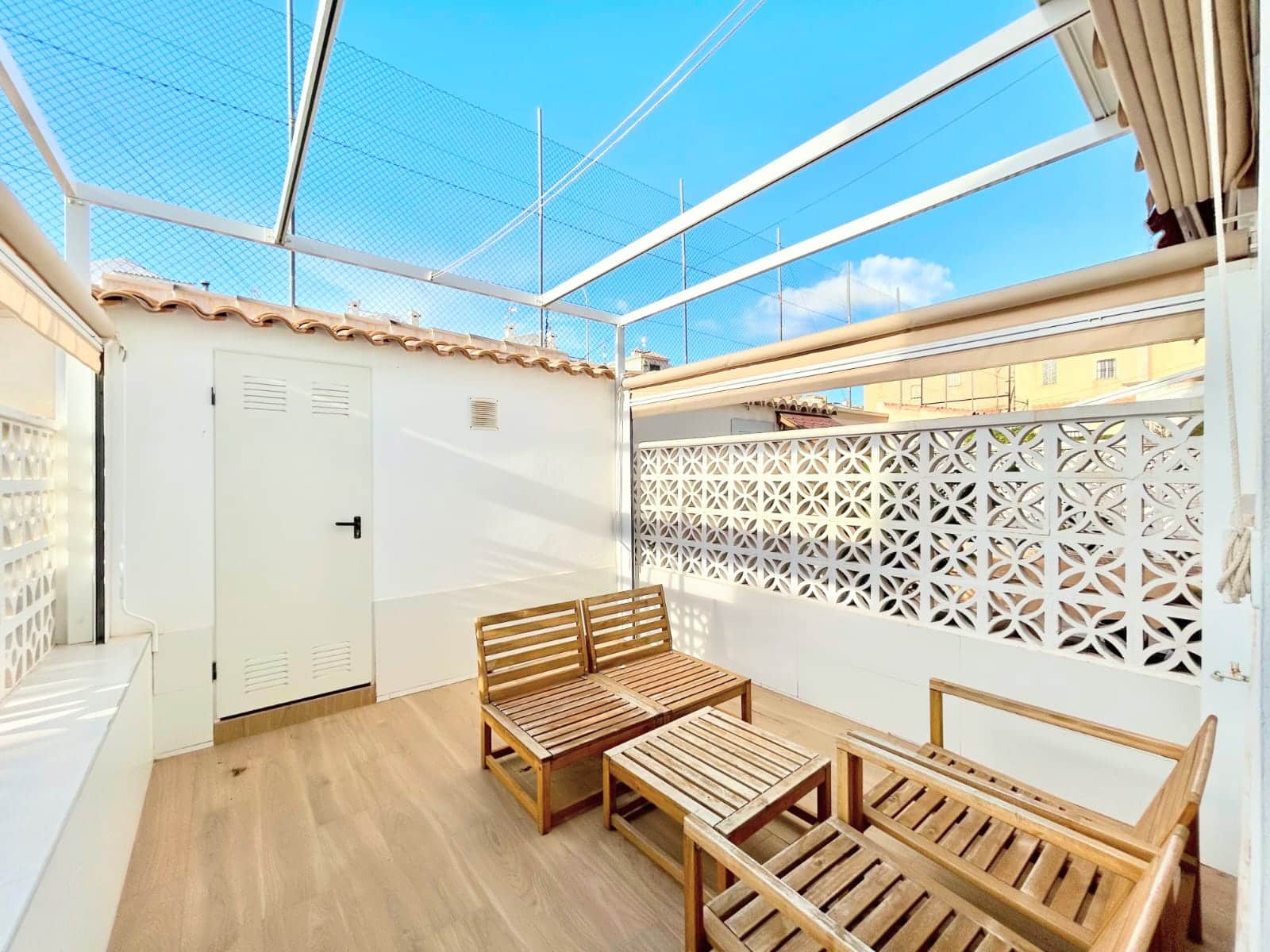 3 bedroom Townhouse for sale in Torrevieja with pool - € 249,900 (Ref: 9435175)