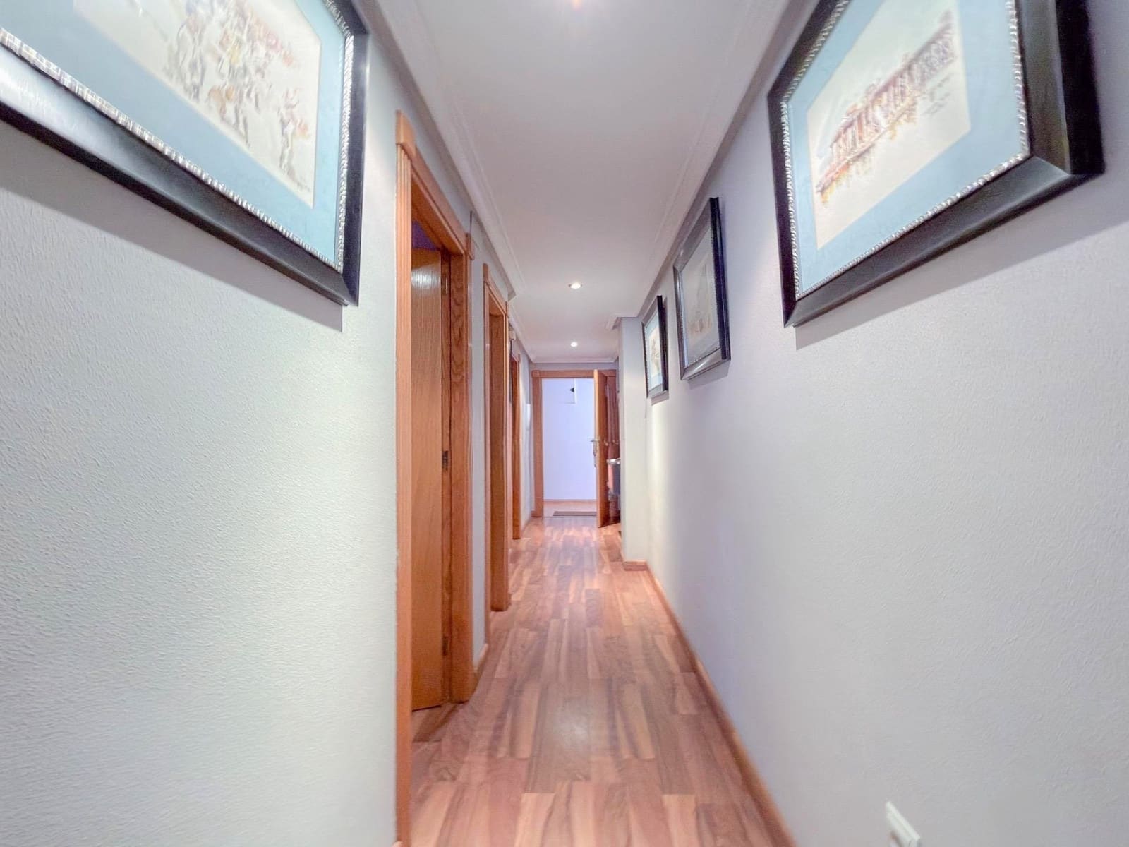 2 quarto Apartamento para venda em Torrevieja - 137 900 € (Ref: 9449677)