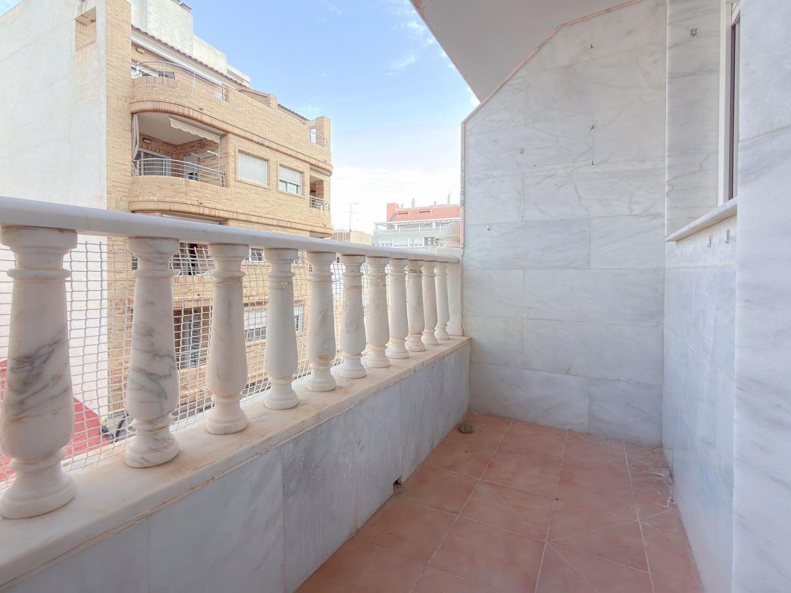 2 quarto Apartamento para venda em Torrevieja - 137 900 € (Ref: 9449677)