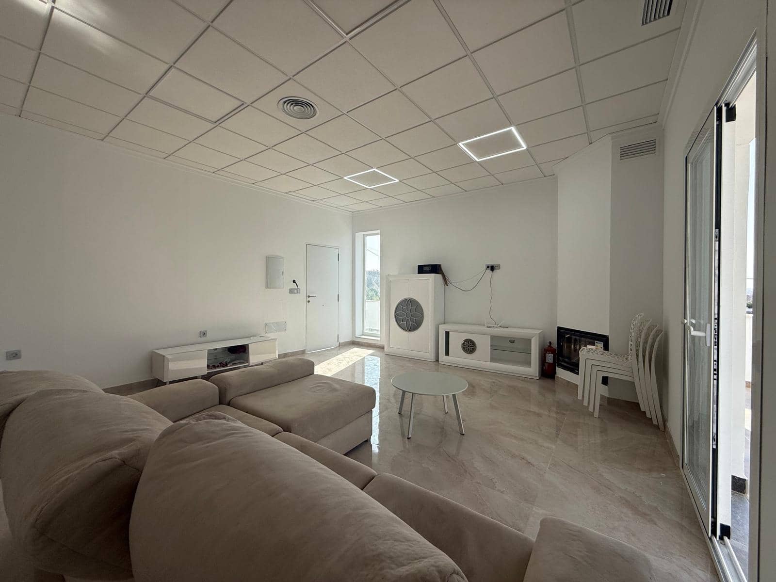 3 Zimmer Doppelhaus zu vermieten in Partaloa mit Pool Garage - 1.200 € (Ref: 10016488)