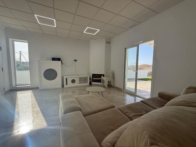 3 Zimmer Doppelhaus zu vermieten in Partaloa mit Pool Garage - 1.200 € (Ref: 10016488)