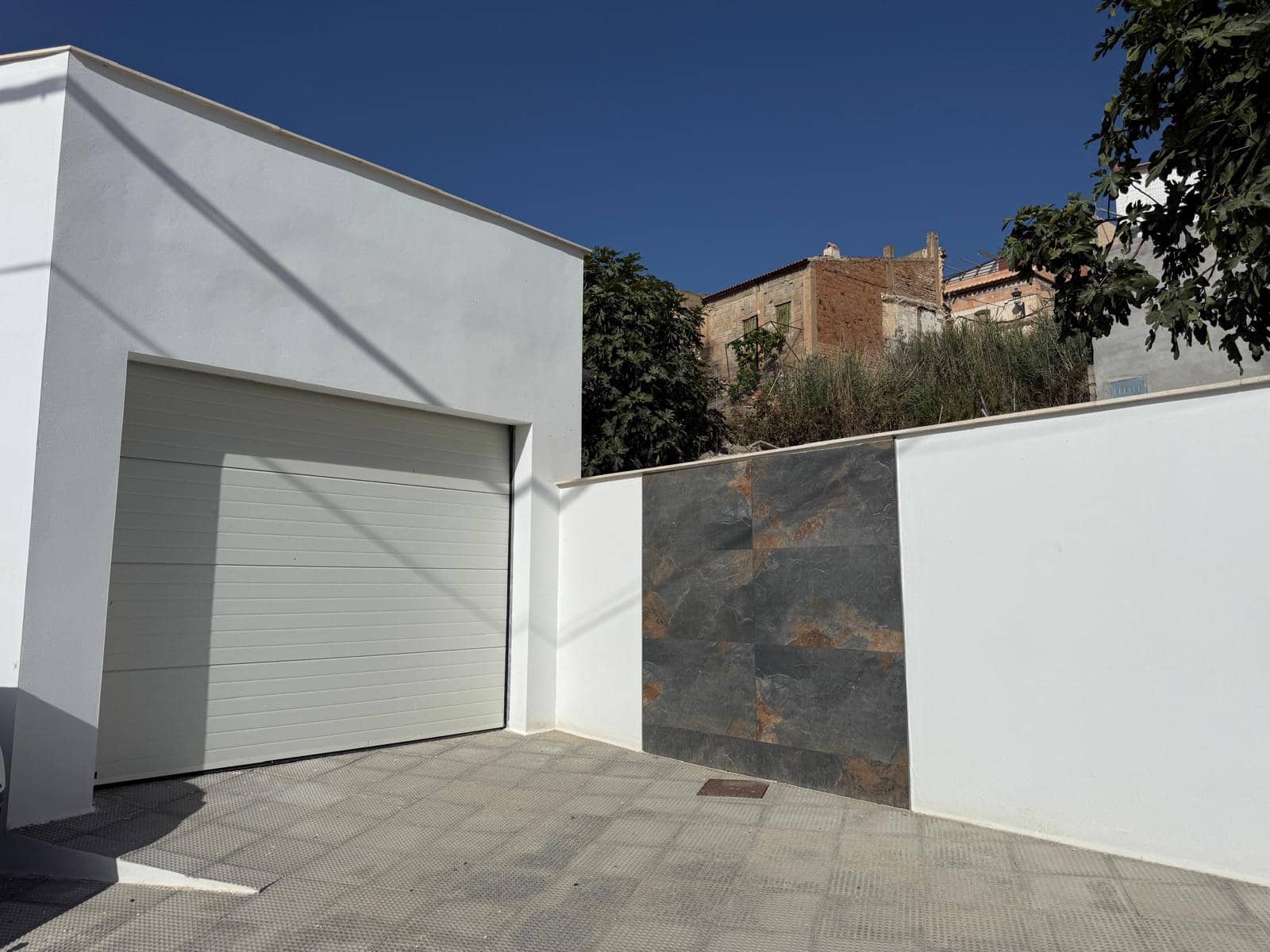 3 Zimmer Doppelhaus zu vermieten in Partaloa mit Pool Garage - 1.200 € (Ref: 10016488)