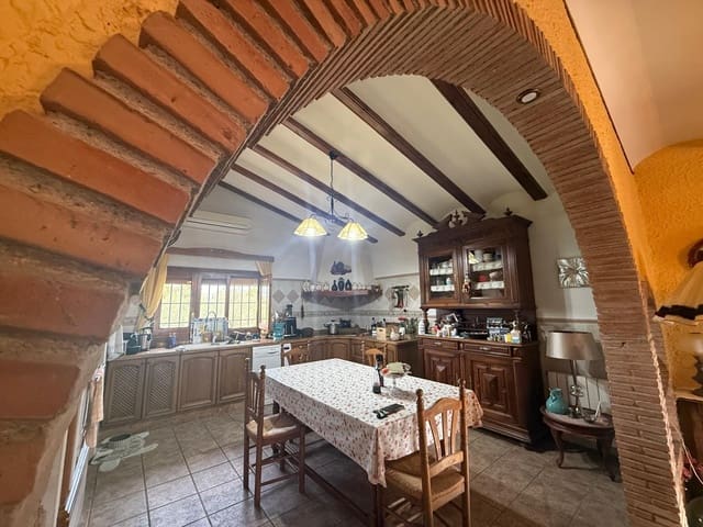 7 soverom Finca/Herregård til salgs i Albox med garasje - € 650 000 (Ref: 10155580)