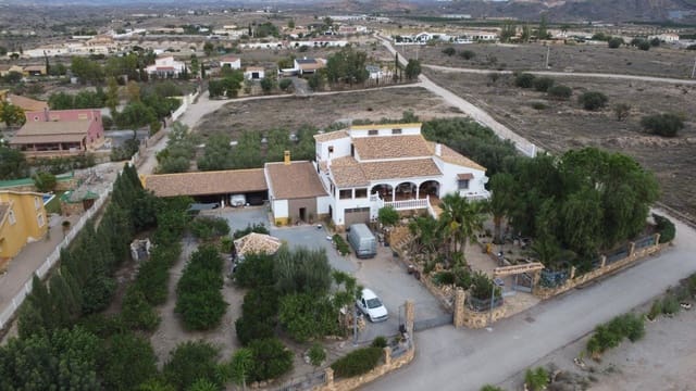 7 soverom Finca/Herregård til salgs i Albox med garasje - € 650 000 (Ref: 10155580)