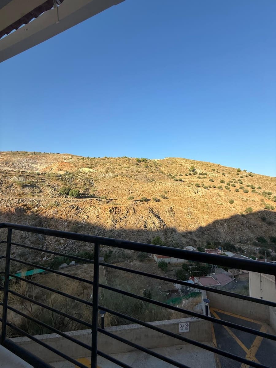 3 soveværelse Byhus til salg i Macael med garage - € 85.000 (Ref: 9263356)