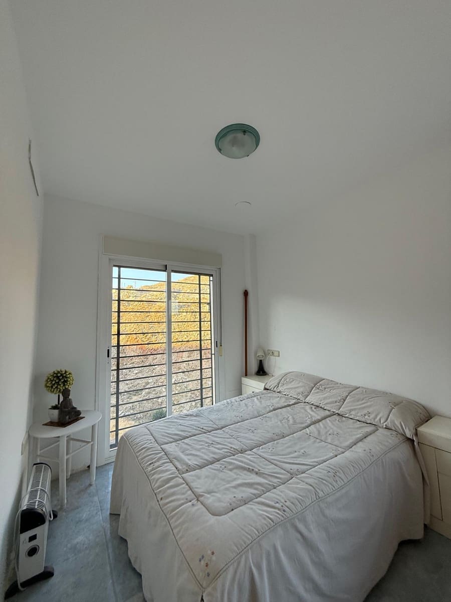 3 soveværelse Byhus til salg i Macael med garage - € 85.000 (Ref: 9263356)