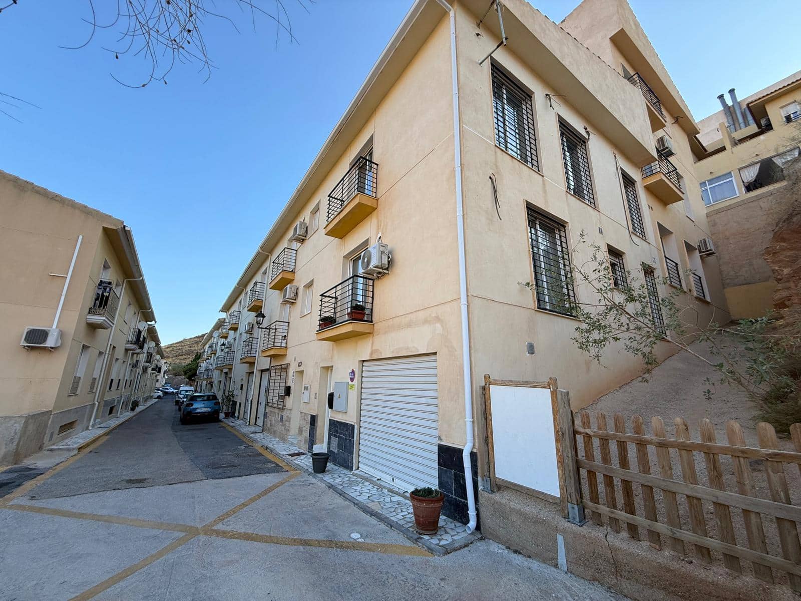 3 soveværelse Byhus til salg i Macael med garage - € 85.000 (Ref: 9263356)