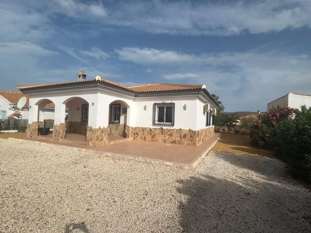 Chalet de 3 habitaciones en Partaloa en alquiler con piscina - 975 € (Ref: 9996014)
