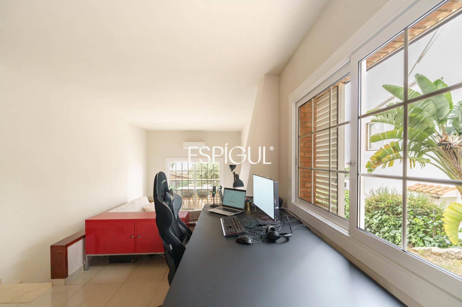 5 bedroom Townhouse for sale in Teia with pool garage - € 690,000 (Ref: 10016030)