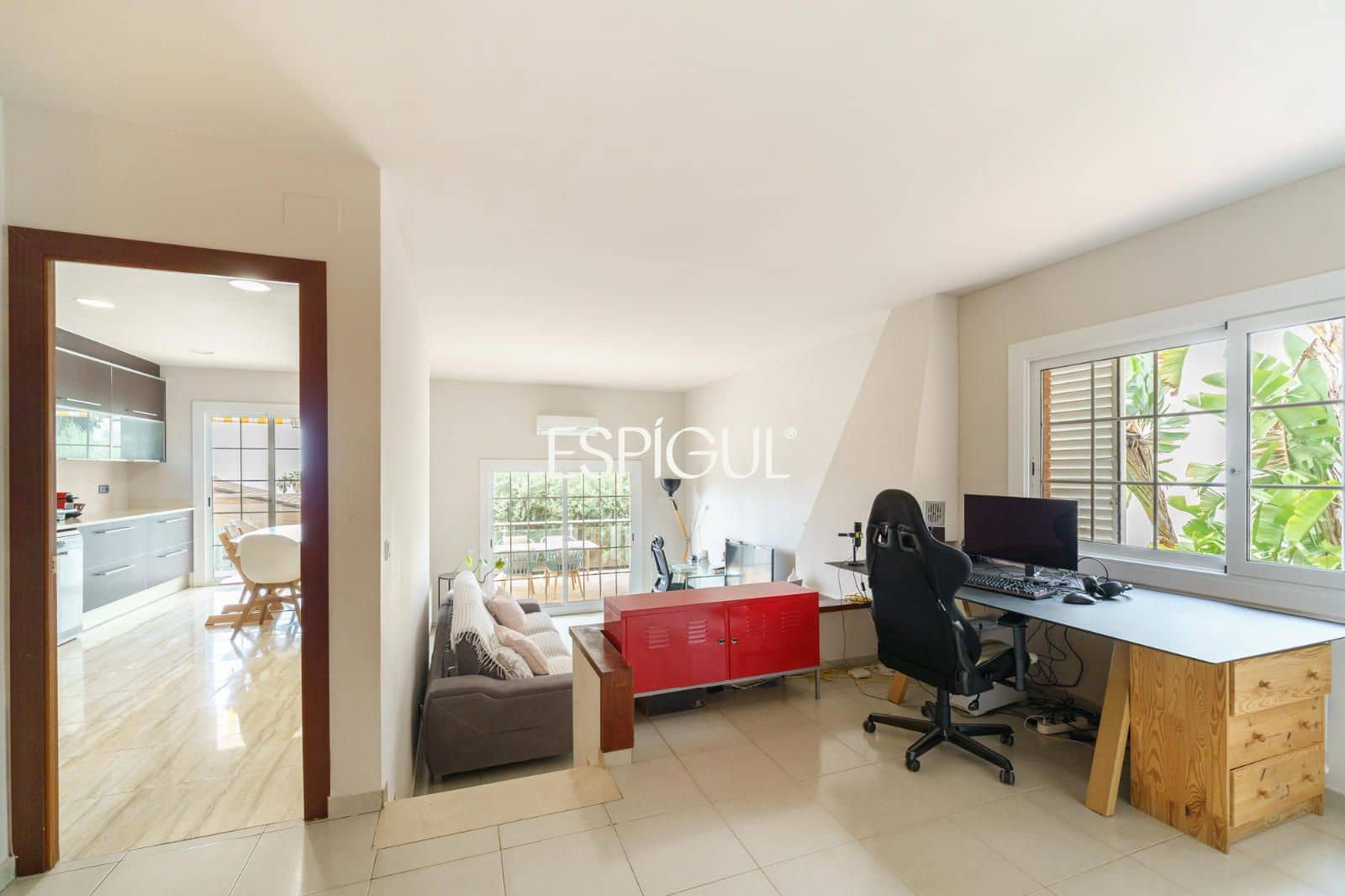 5 bedroom Townhouse for sale in Teia with pool garage - € 690,000 (Ref: 10016030)