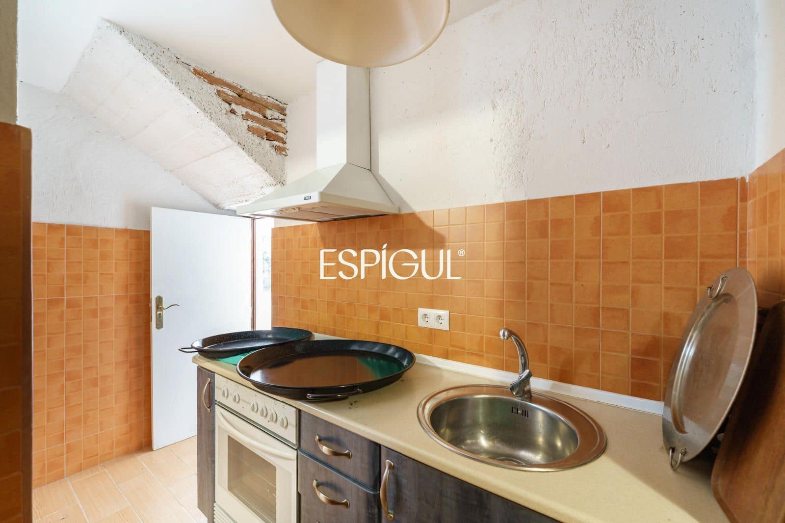 5 bedroom Townhouse for sale in Teia with pool garage - € 690,000 (Ref: 10016030)