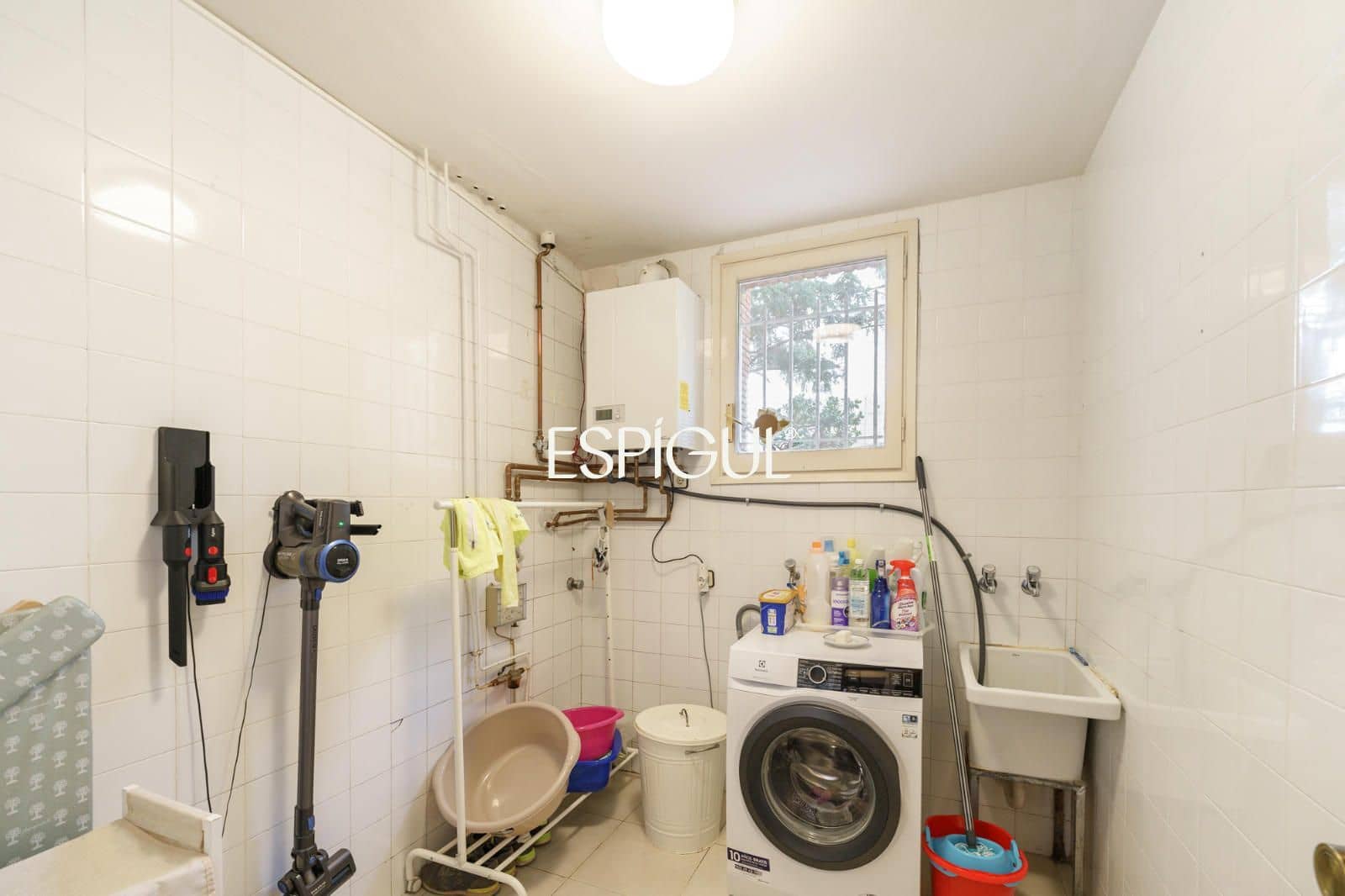 5 bedroom Townhouse for sale in Teia with pool garage - € 690,000 (Ref: 10016030)