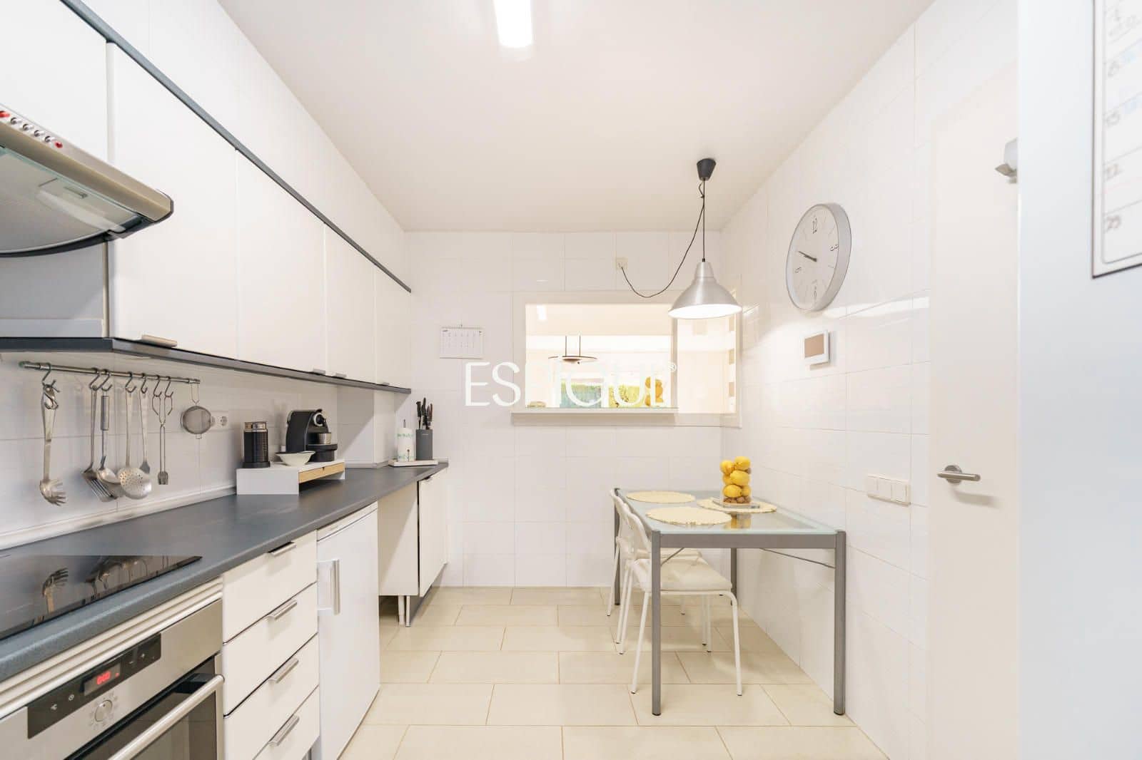 4 bedroom Townhouse for sale in Premia de Mar with pool garage - € 665,000 (Ref: 10016031)