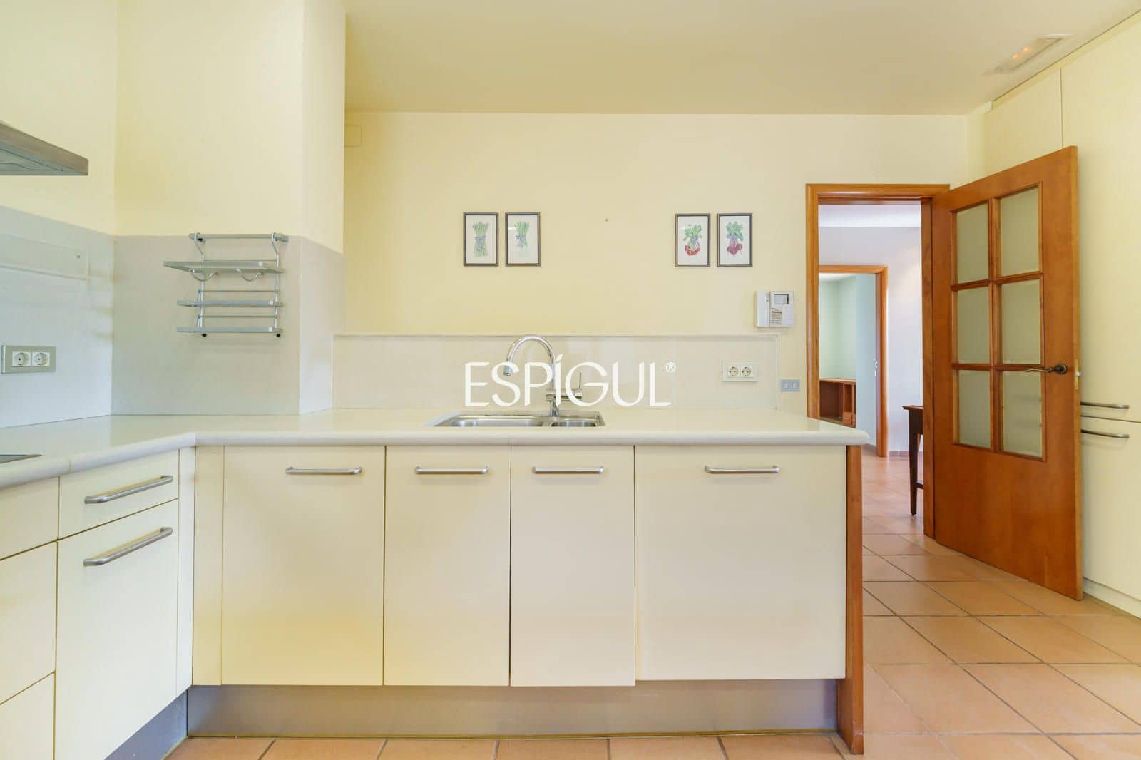Chalet de 4 habitaciones en Vallromanes en venta con garaje - 830.000 € (Ref: 10016033)