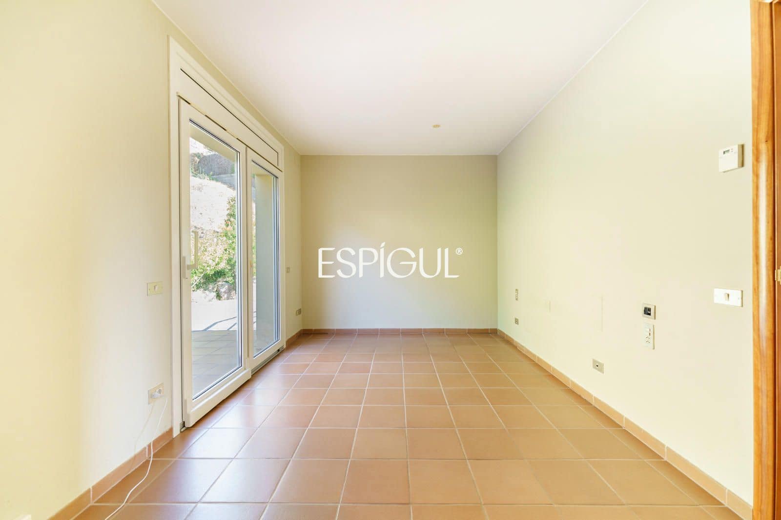 Chalet de 4 habitaciones en Vallromanes en venta con garaje - 830.000 € (Ref: 10016033)