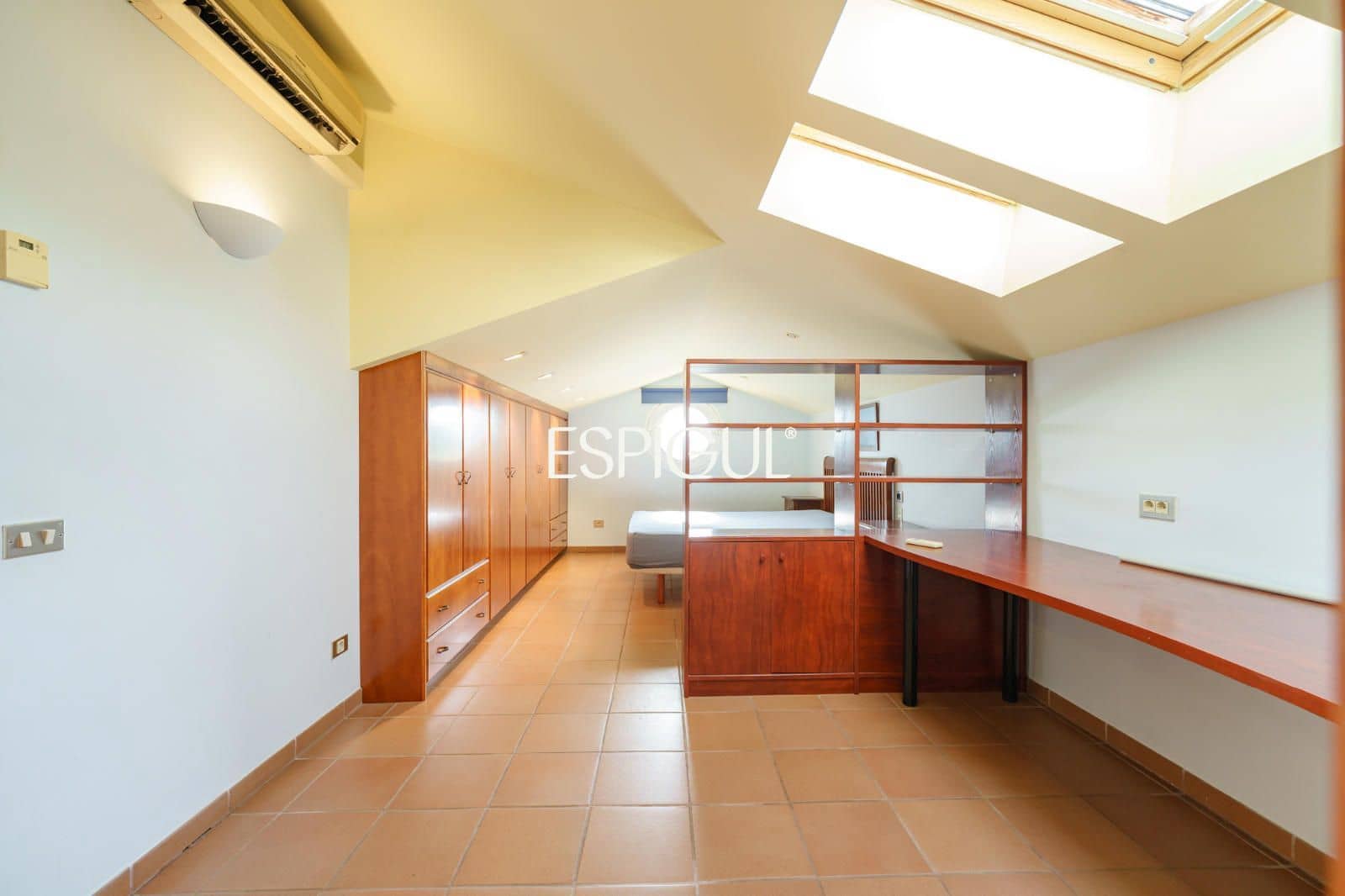 Chalet de 4 habitaciones en Vallromanes en venta con garaje - 830.000 € (Ref: 10016033)