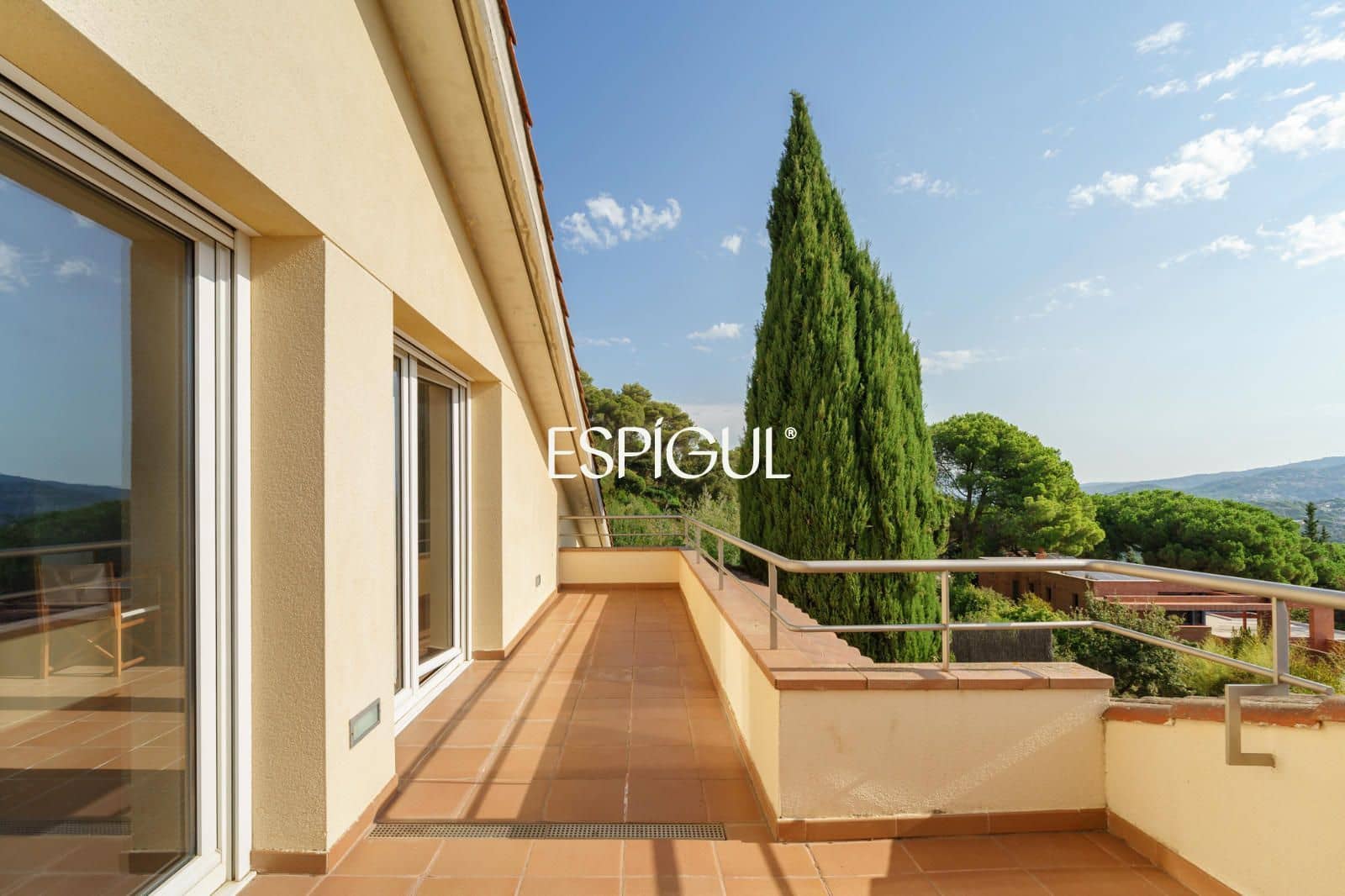 Chalet de 4 habitaciones en Vallromanes en venta con garaje - 830.000 € (Ref: 10016033)