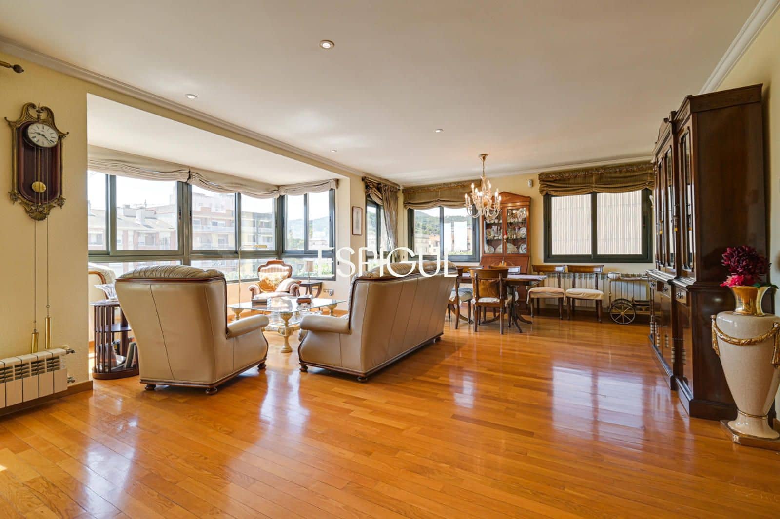 4 slaapkamer Flat te koop in Arenys de Mar met garage - € 590.000 (Ref: 10016035)