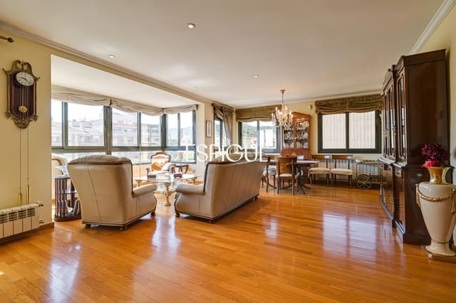 4 slaapkamer Flat te koop in Arenys de Mar met garage - € 590.000 (Ref: 10016035)
