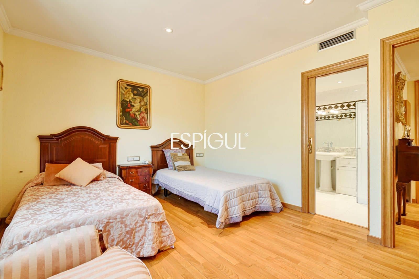 4 slaapkamer Flat te koop in Arenys de Mar met garage - € 590.000 (Ref: 10016035)