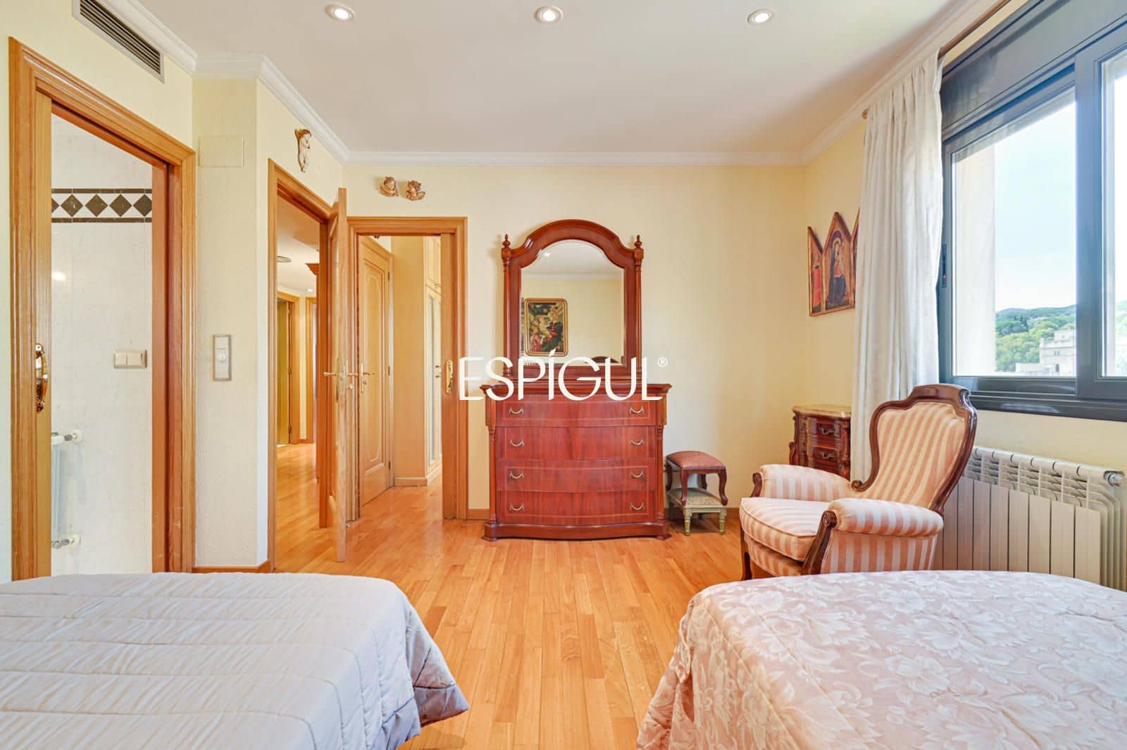 4 slaapkamer Flat te koop in Arenys de Mar met garage - € 590.000 (Ref: 10016035)