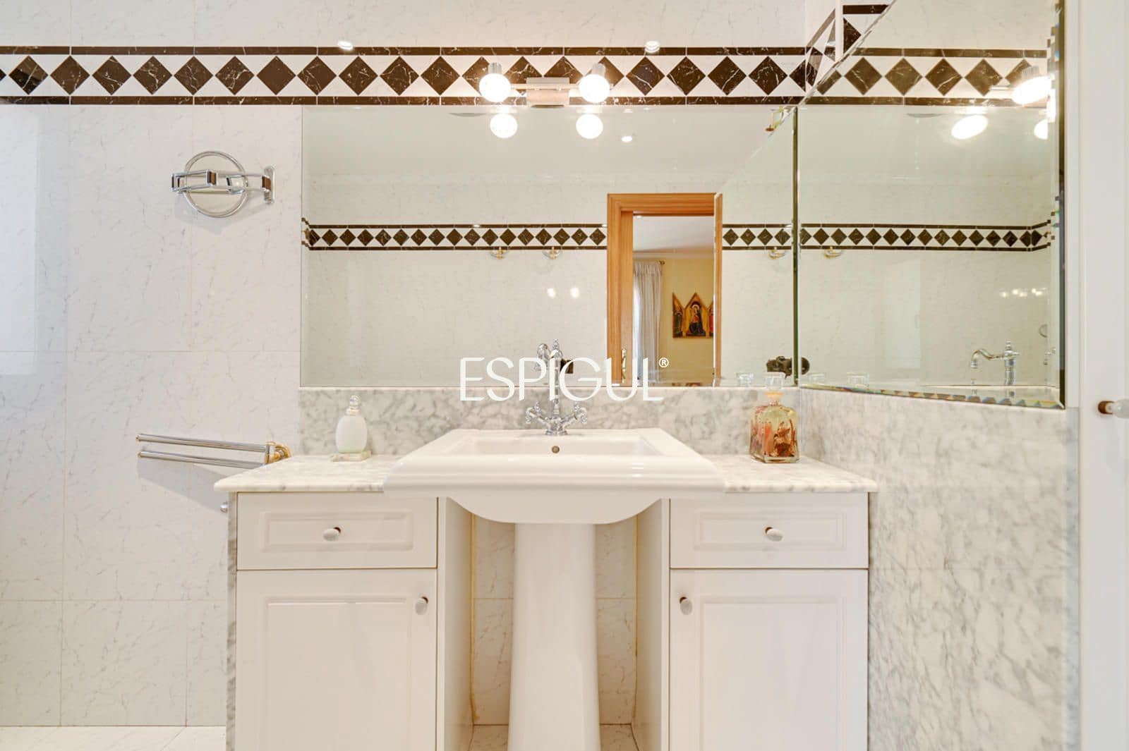 4 slaapkamer Flat te koop in Arenys de Mar met garage - € 590.000 (Ref: 10016035)