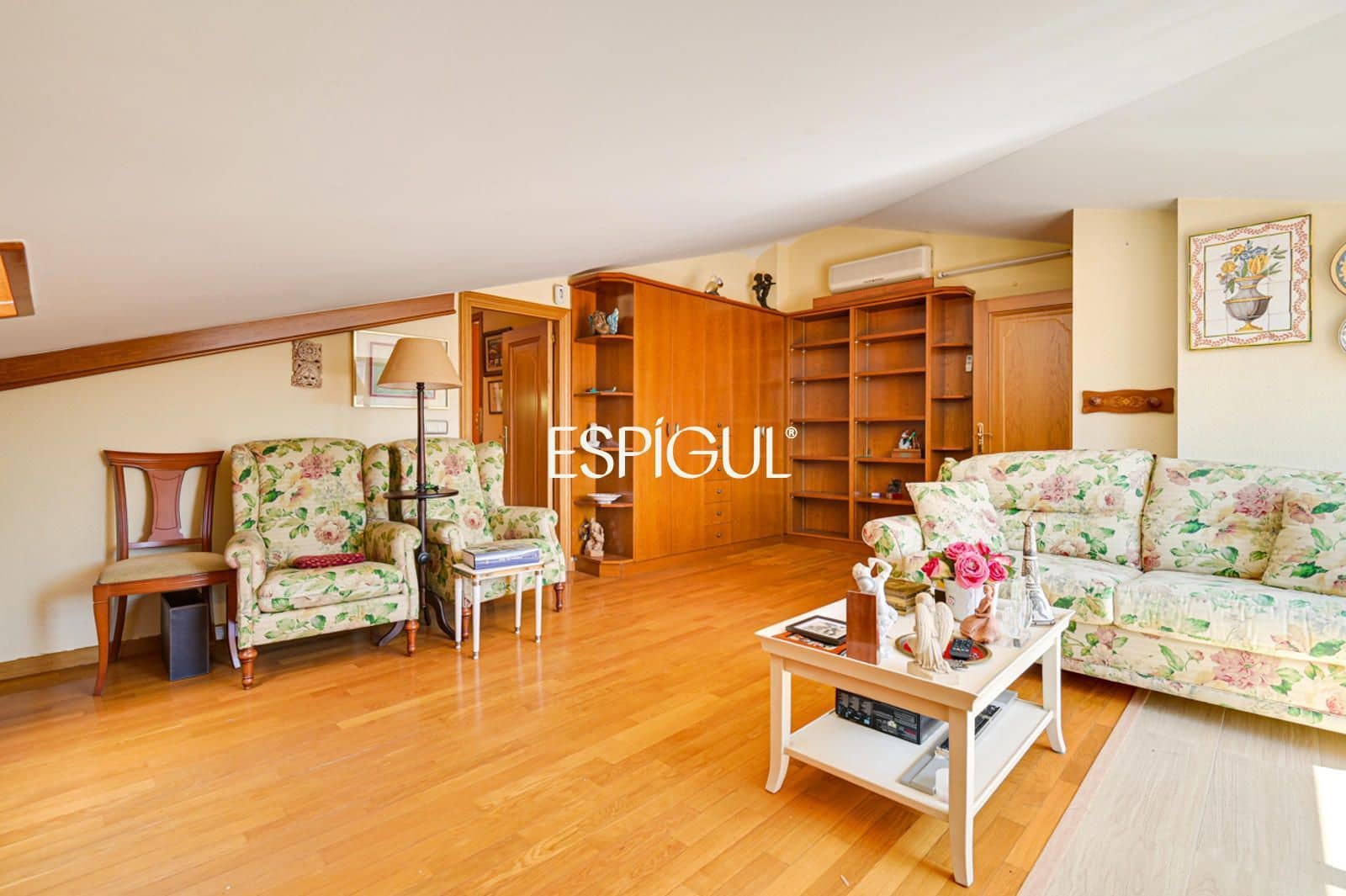 4 slaapkamer Flat te koop in Arenys de Mar met garage - € 590.000 (Ref: 10016035)