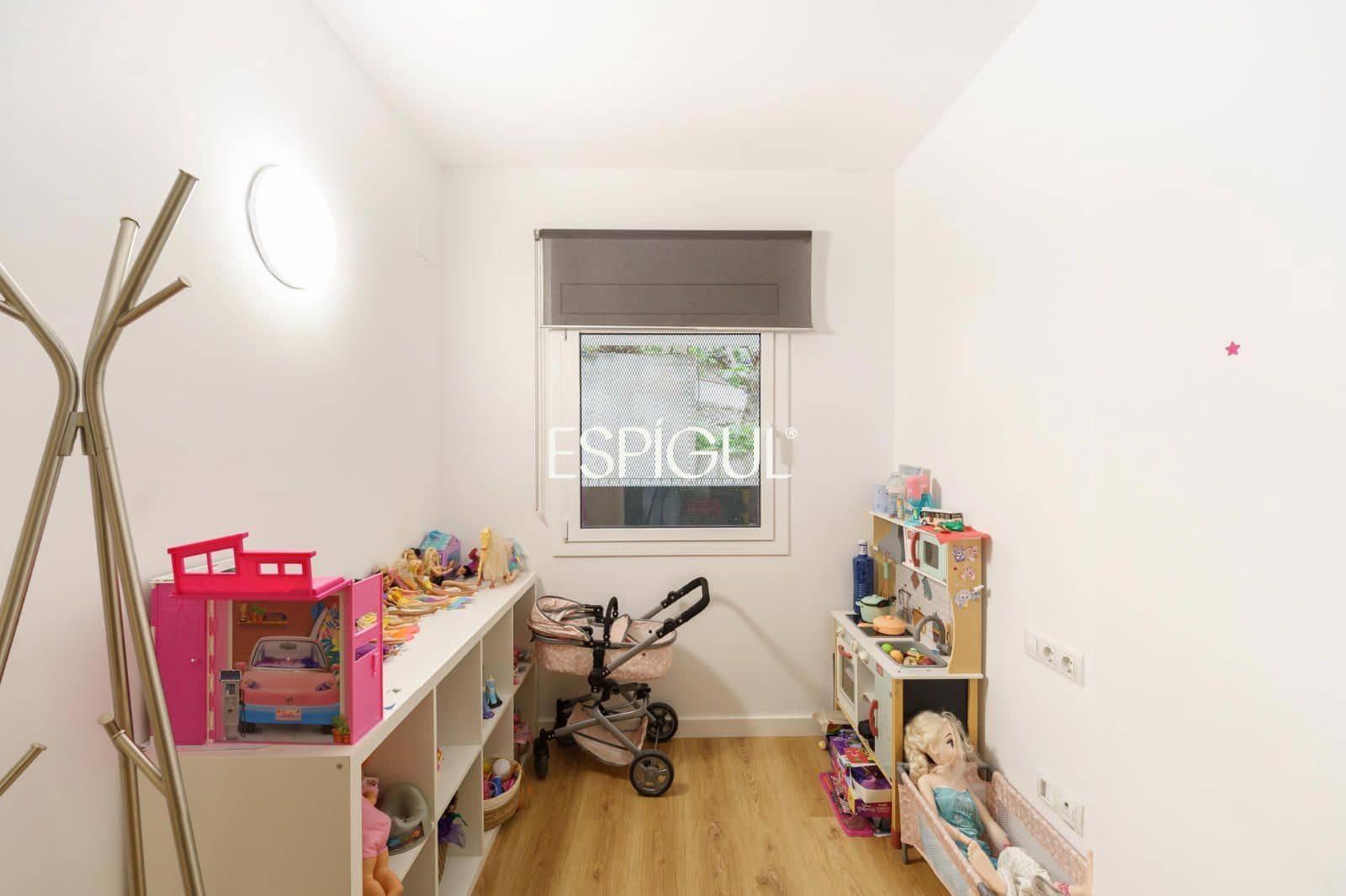 3 bedroom Flat for sale in Montgat with pool garage - € 549,000 (Ref: 10016036)