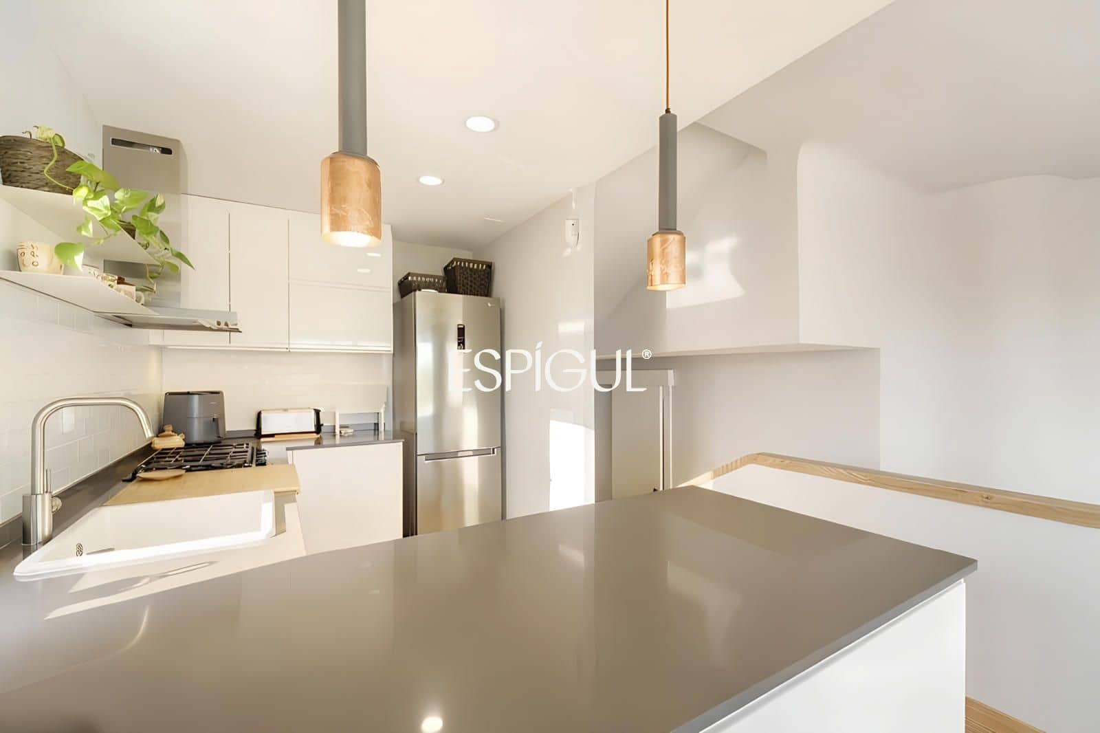 3 bedroom Penthouse for sale in Sant Andreu de Llavaneres with pool garage - € 650,000 (Ref: 10016037)