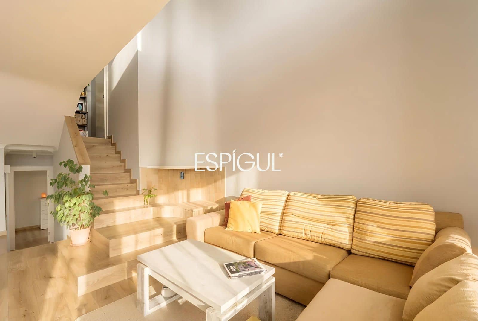 3 bedroom Penthouse for sale in Sant Andreu de Llavaneres with pool garage - € 650,000 (Ref: 10016037)
