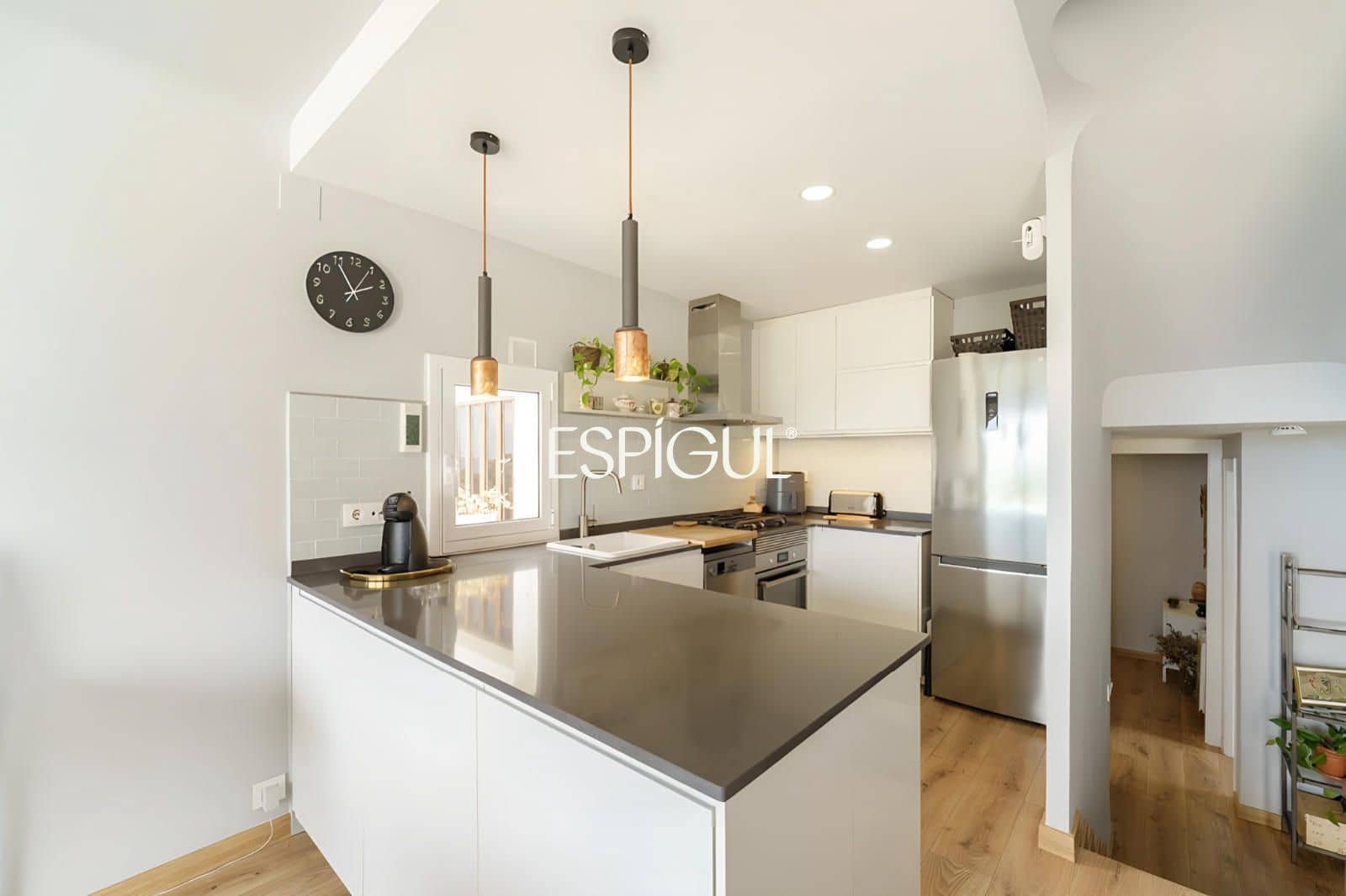 3 bedroom Penthouse for sale in Sant Andreu de Llavaneres with pool garage - € 650,000 (Ref: 10016037)