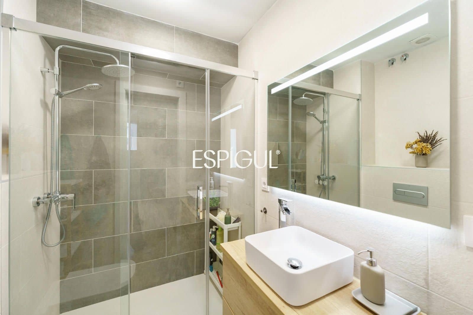 3 bedroom Penthouse for sale in Sant Andreu de Llavaneres with pool garage - € 650,000 (Ref: 10016037)