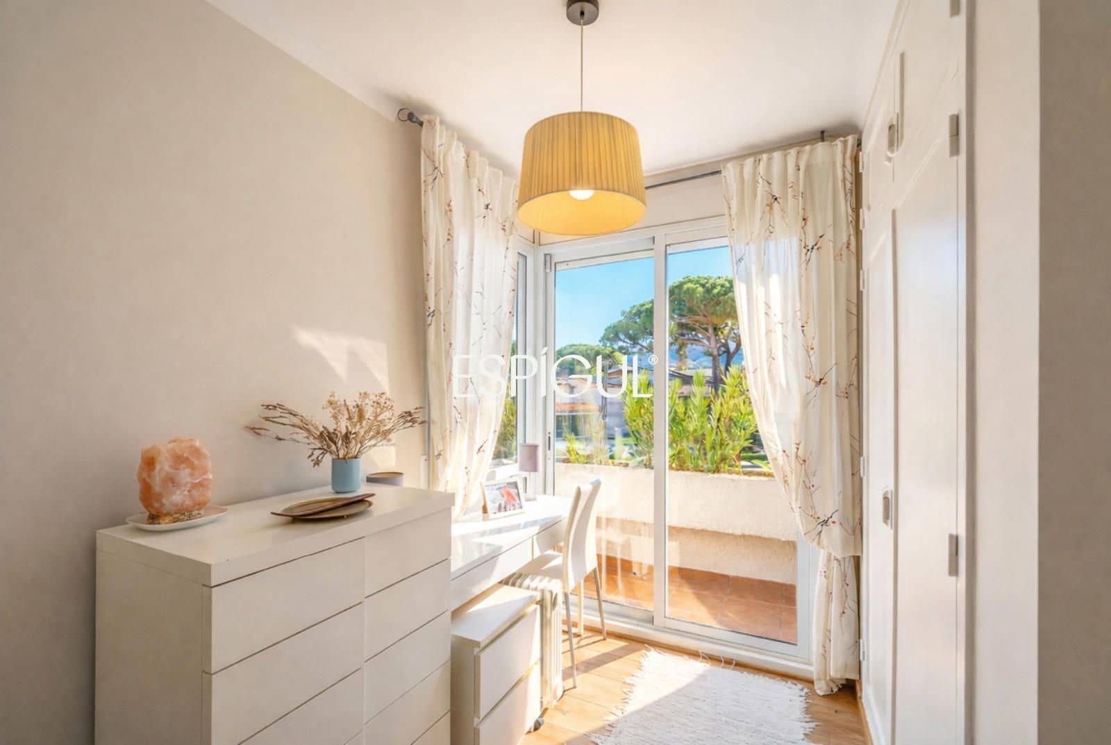 3 bedroom Penthouse for sale in Sant Andreu de Llavaneres with pool garage - € 650,000 (Ref: 10016037)