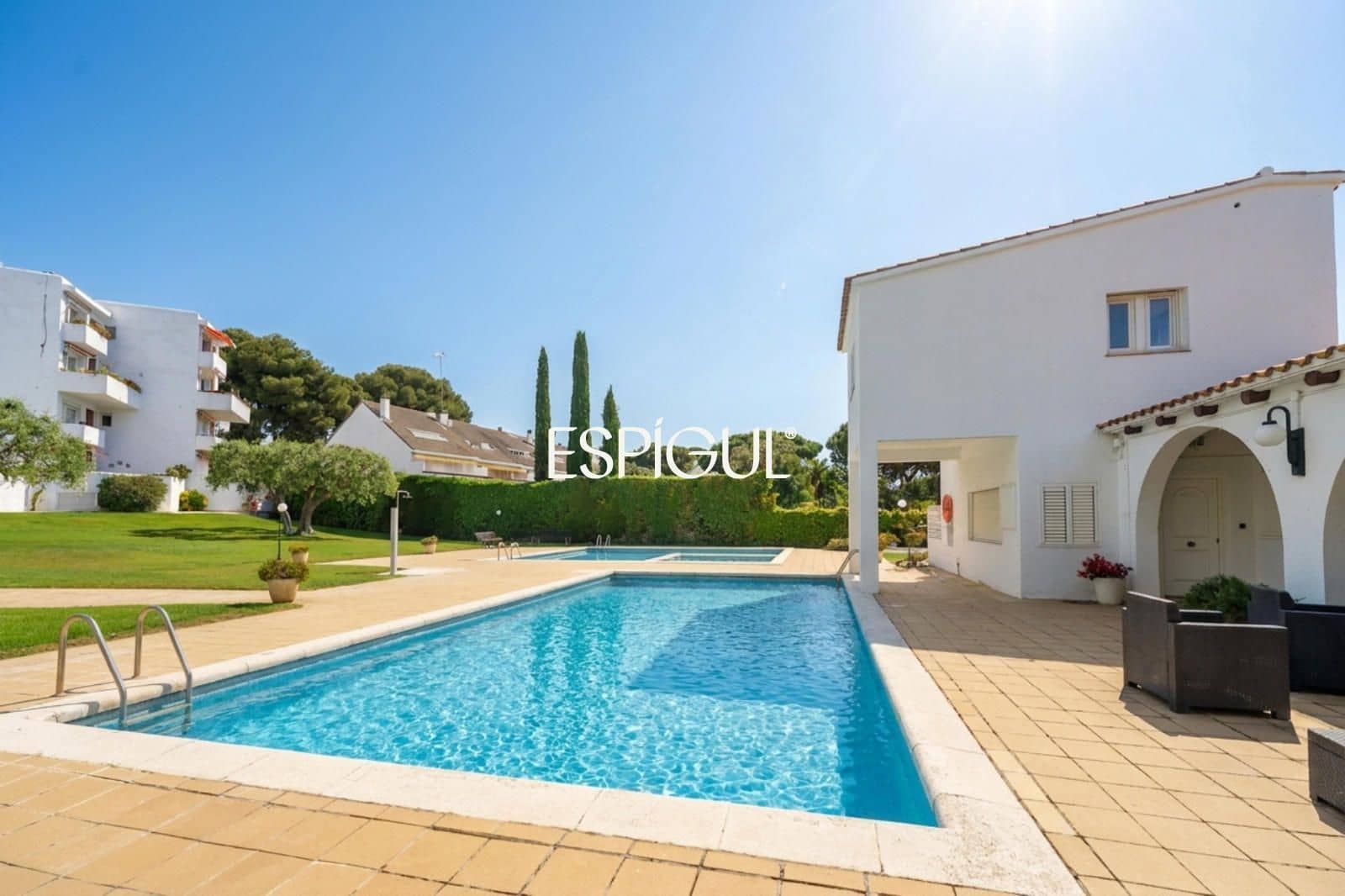 3 bedroom Penthouse for sale in Sant Andreu de Llavaneres with pool garage - € 650,000 (Ref: 10016037)
