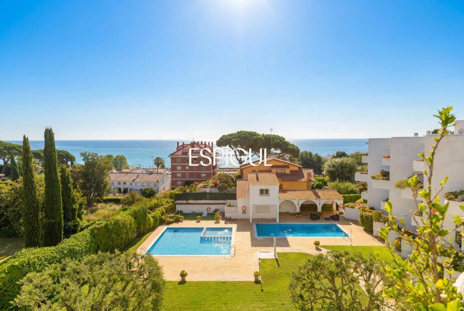 3 bedroom Penthouse for sale in Sant Andreu de Llavaneres with pool garage - € 650,000 (Ref: 10016037)
