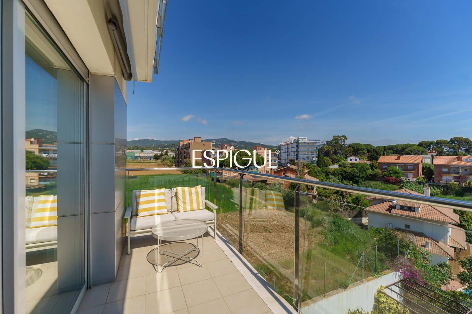 Piso de 2 habitaciones en Sant Andreu de Llavaneres en venta con piscina garaje - 520.000 € (Ref: 10016038)