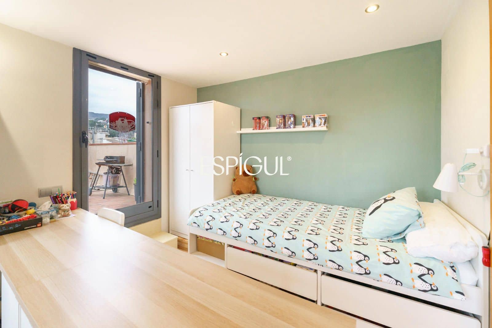 2 quarto Penthouse para venda em Alella - 349 000 € (Ref: 10016039)