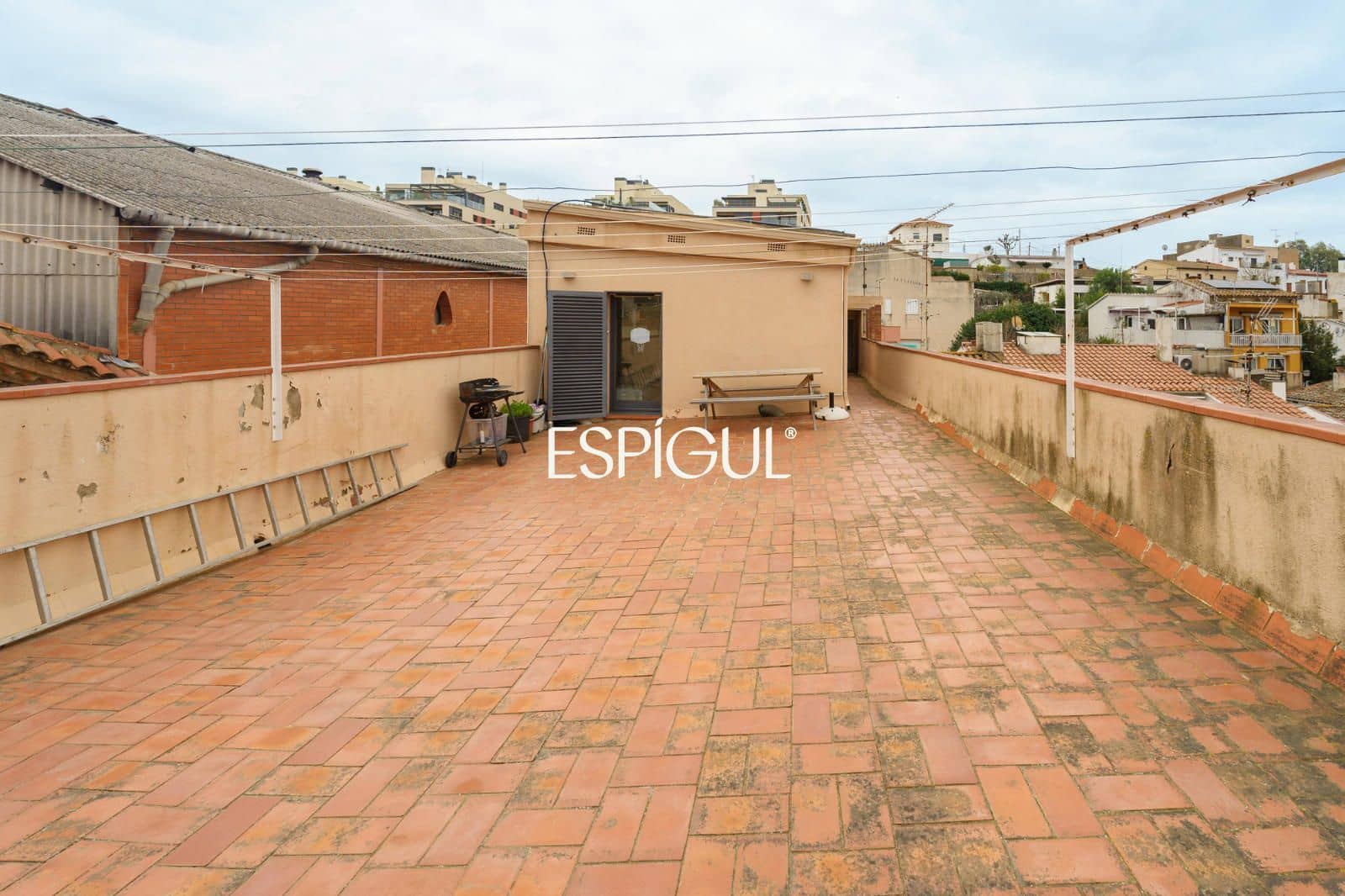 2 quarto Penthouse para venda em Alella - 349 000 € (Ref: 10016039)