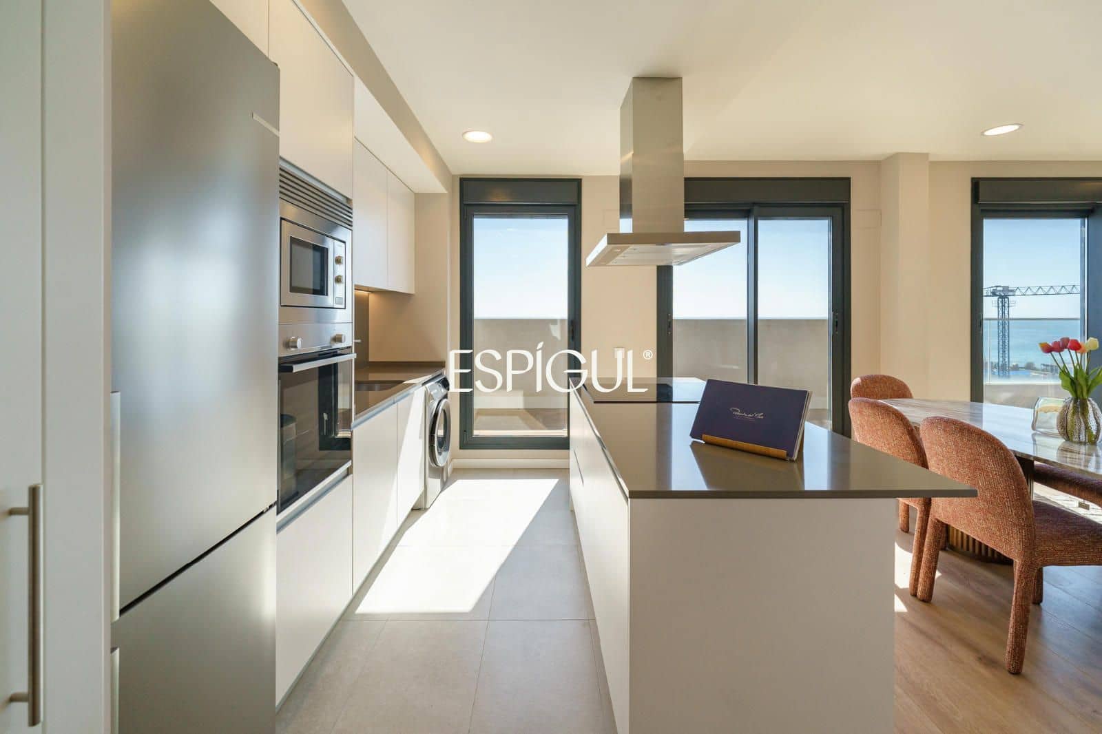 3 bedroom Penthouse for sale in Montgat with pool garage - € 980,000 (Ref: 10016040)