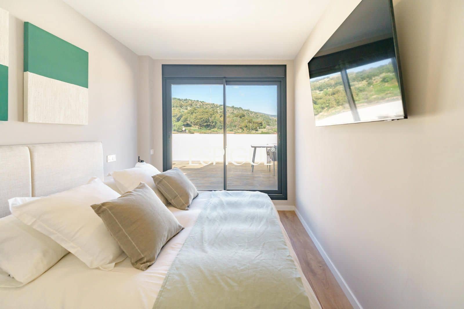 3 bedroom Penthouse for sale in Montgat with pool garage - € 980,000 (Ref: 10016040)