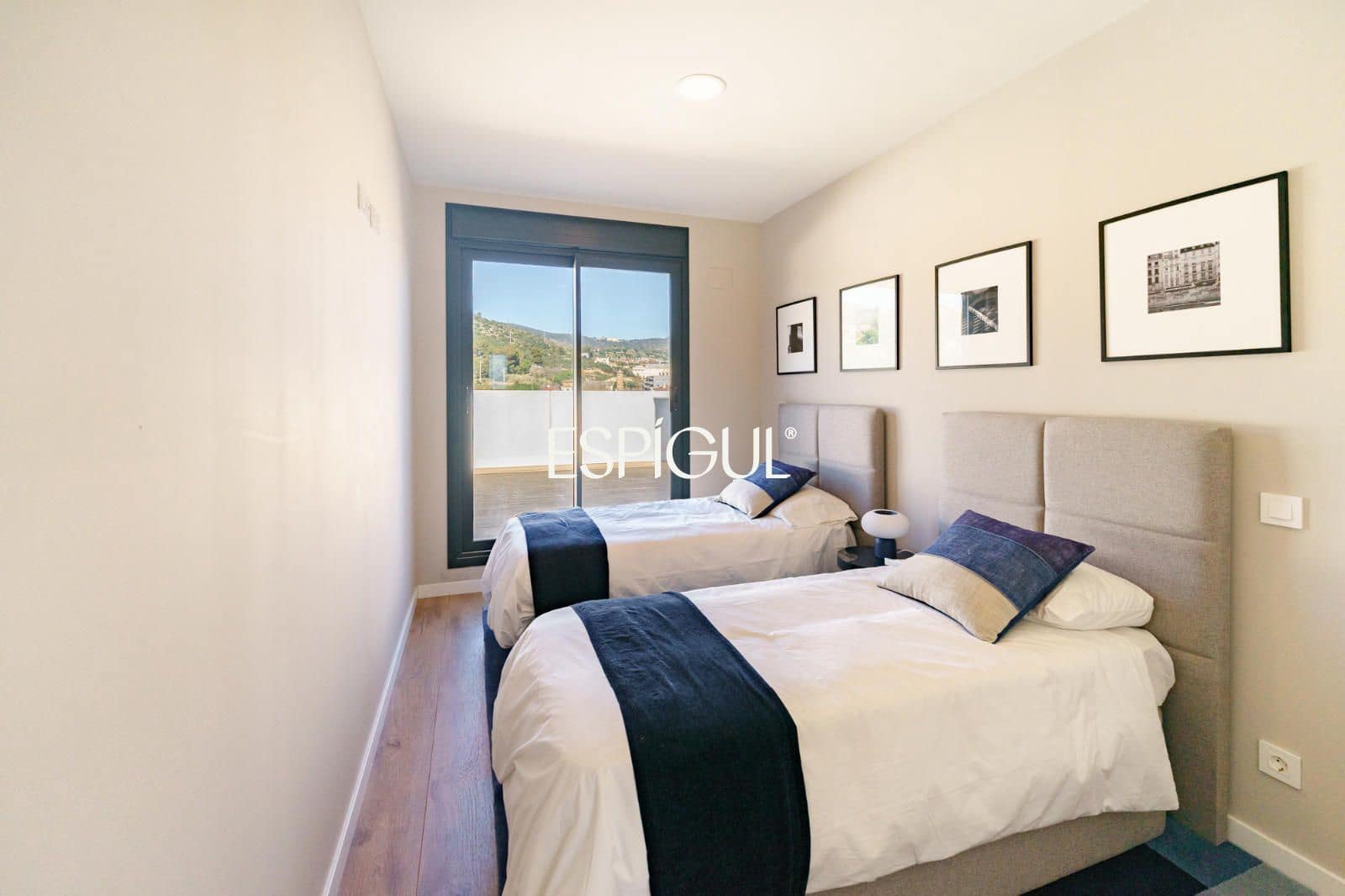 3 bedroom Penthouse for sale in Montgat with pool garage - € 980,000 (Ref: 10016040)