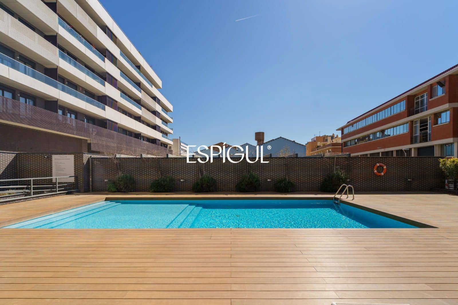 3 bedroom Penthouse for sale in Montgat with pool garage - € 980,000 (Ref: 10016040)