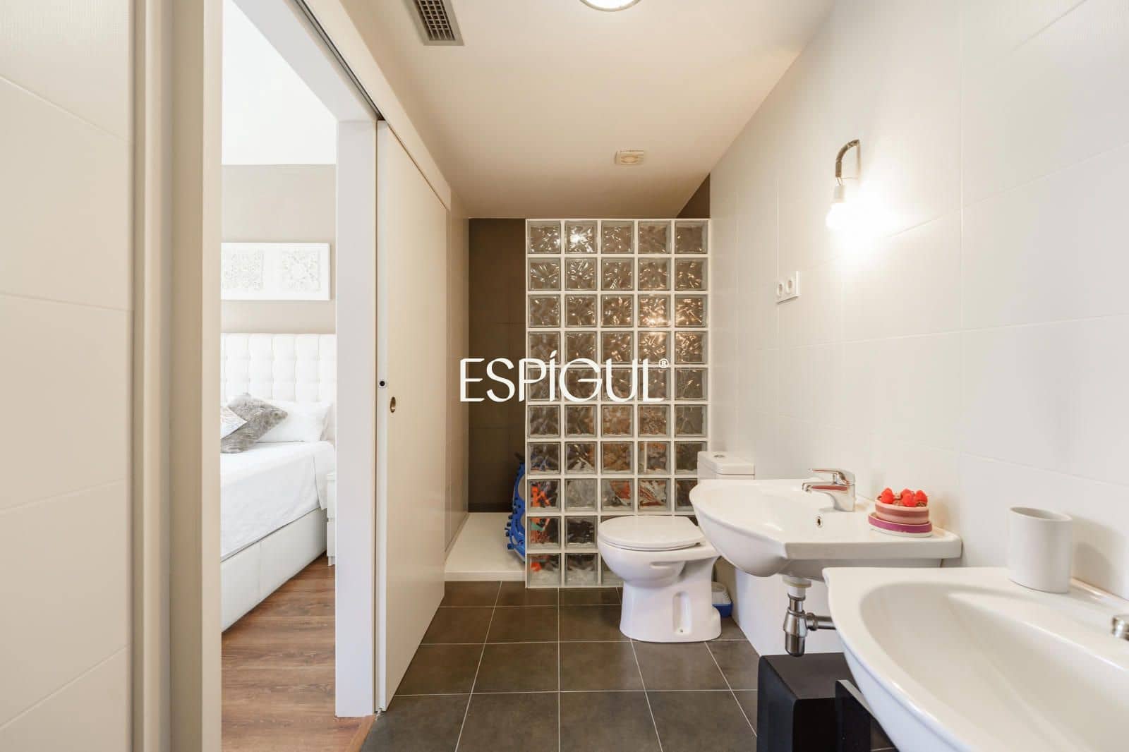 Piso de 3 habitaciones en Mataró en venta con piscina garaje - 569.000 € (Ref: 10016043)