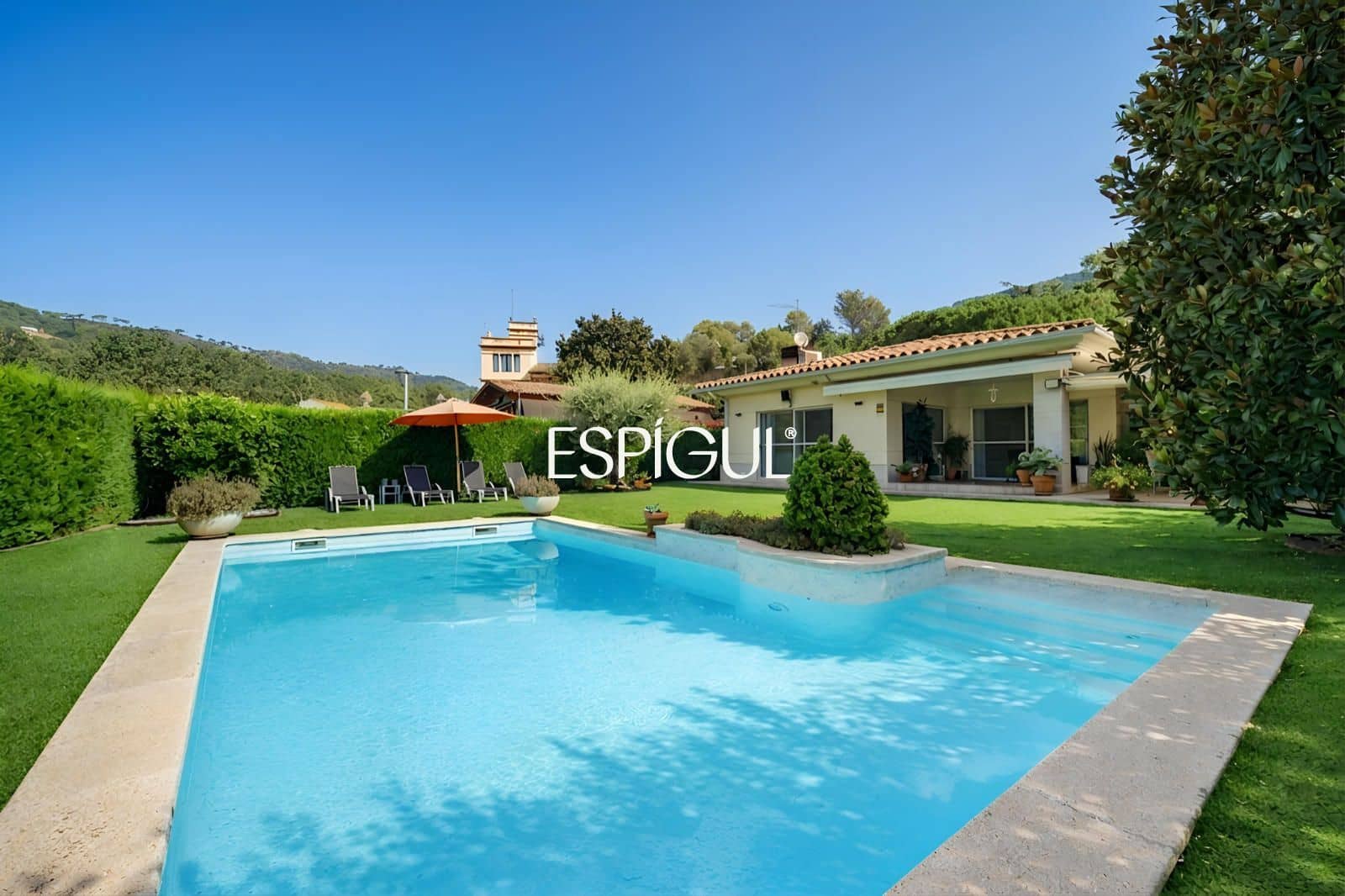 4 bedroom Villa for sale in Teia with pool garage - € 1,590,000 (Ref: 10016044)